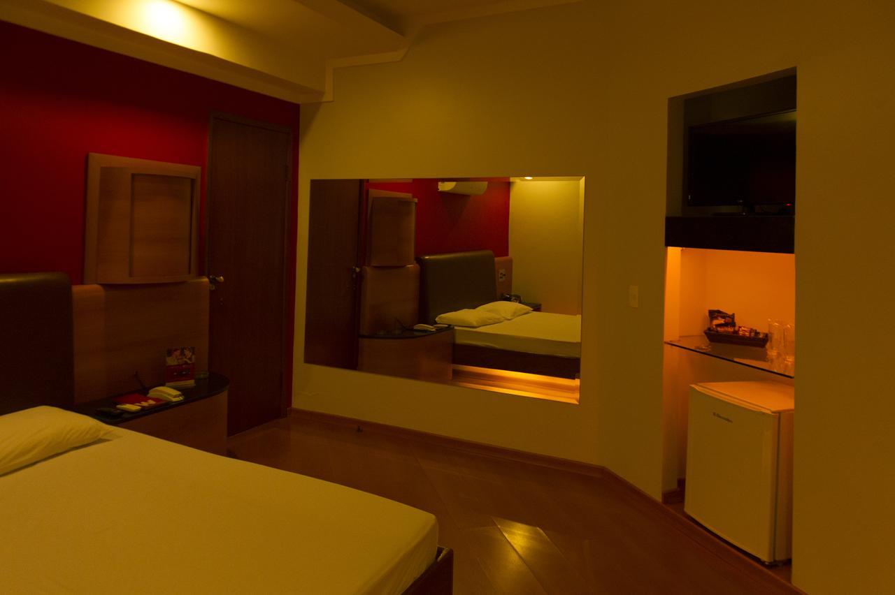 كونجونهاس W Motel (Adults Only) المظهر الخارجي الصورة