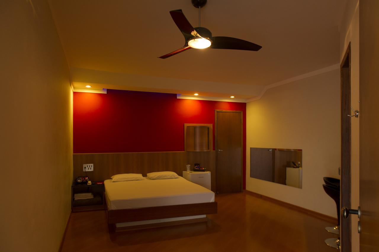كونجونهاس W Motel (Adults Only) المظهر الخارجي الصورة