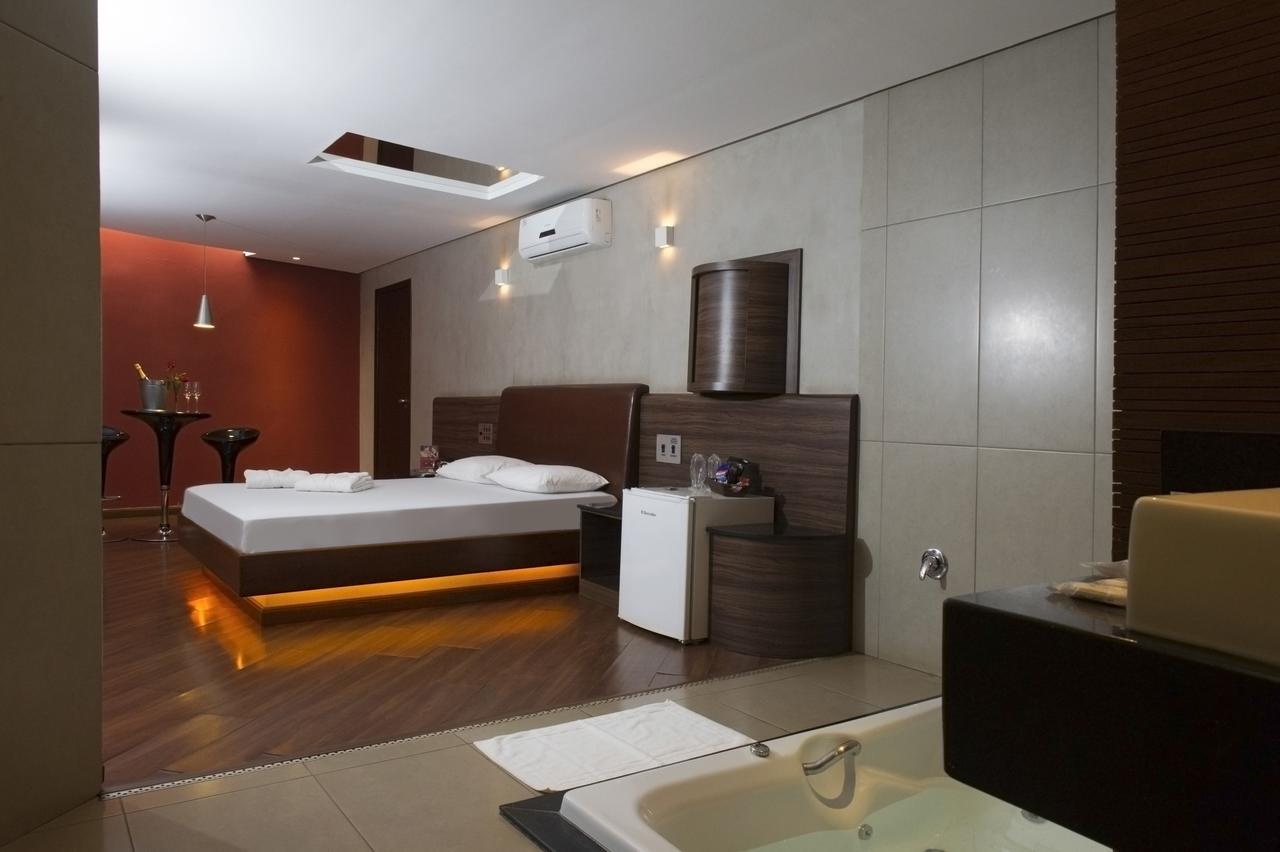 كونجونهاس W Motel (Adults Only) المظهر الخارجي الصورة