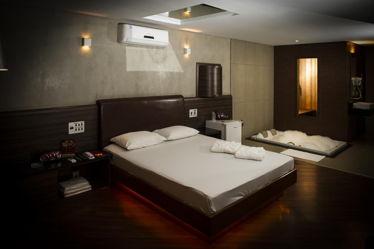 كونجونهاس W Motel (Adults Only) المظهر الخارجي الصورة