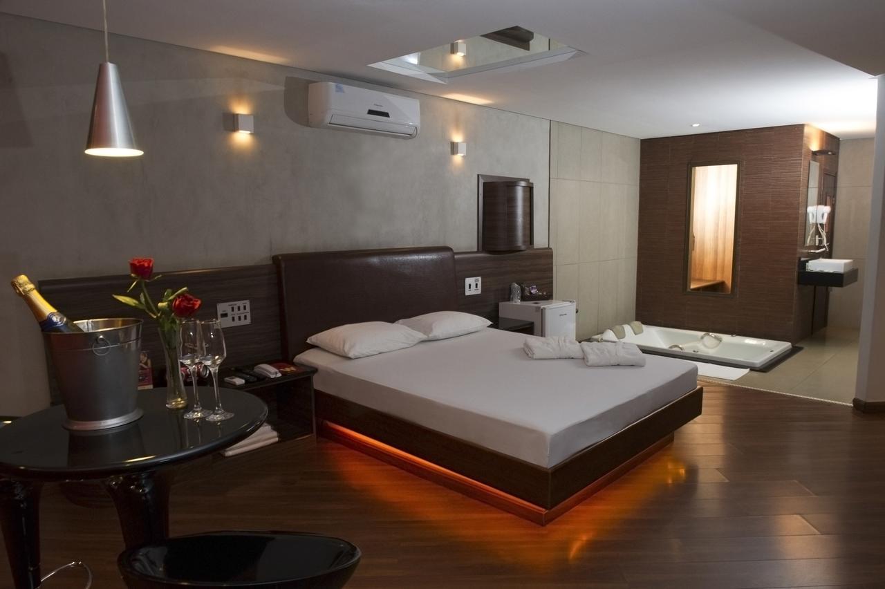كونجونهاس W Motel (Adults Only) المظهر الخارجي الصورة